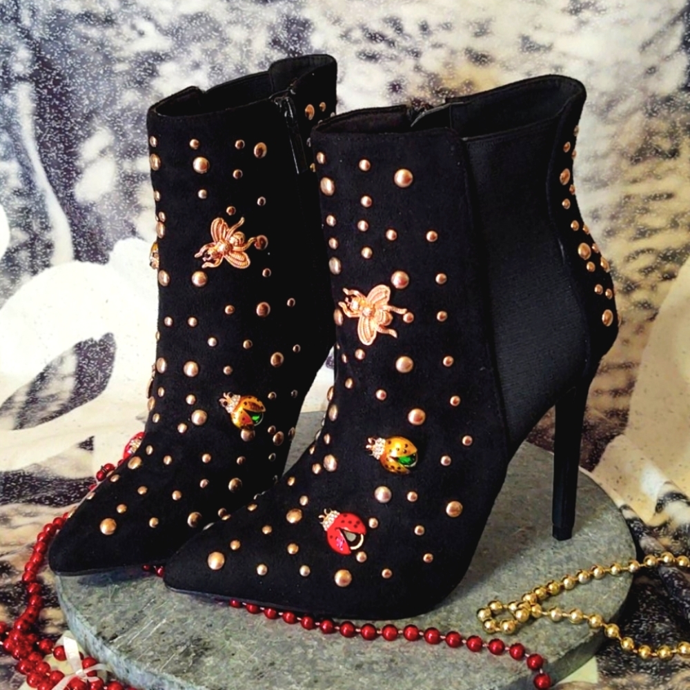 Elegant Collection BLING BUG Studded Black Heeled Ankle Boots 6.5